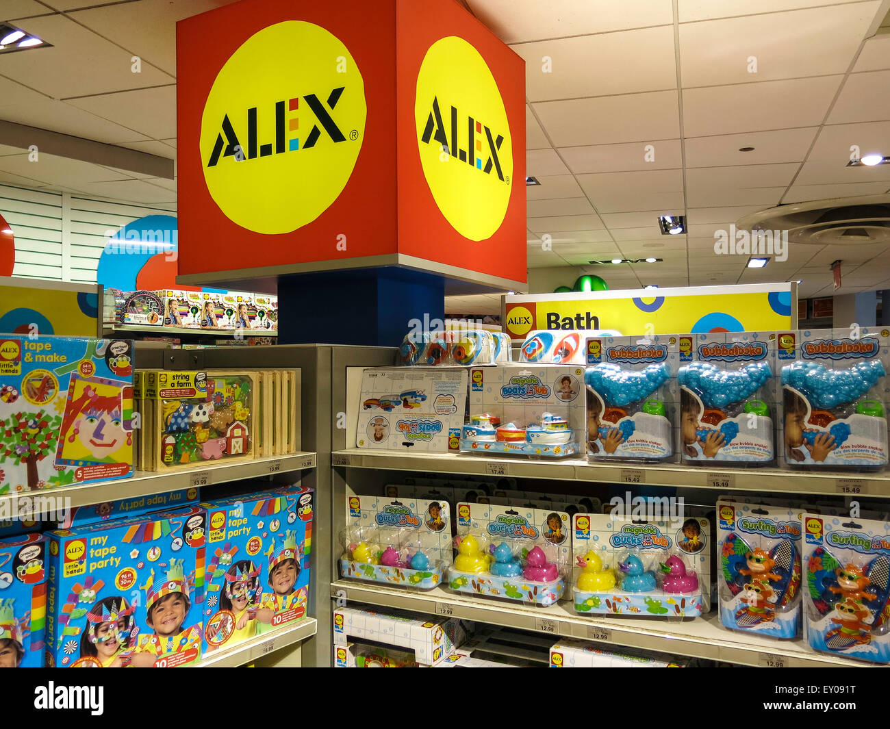 Toys R Us Store Interieur, Times Square, New York Stockfoto