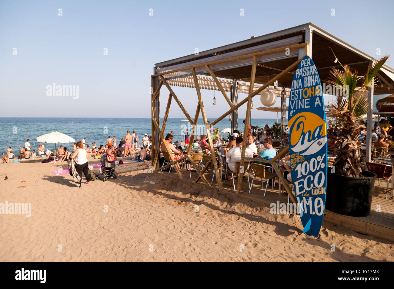 Barcelona Strandcafe Strand Von Barceloneta Barcelona Spanien Europa Stockfotografie Alamy