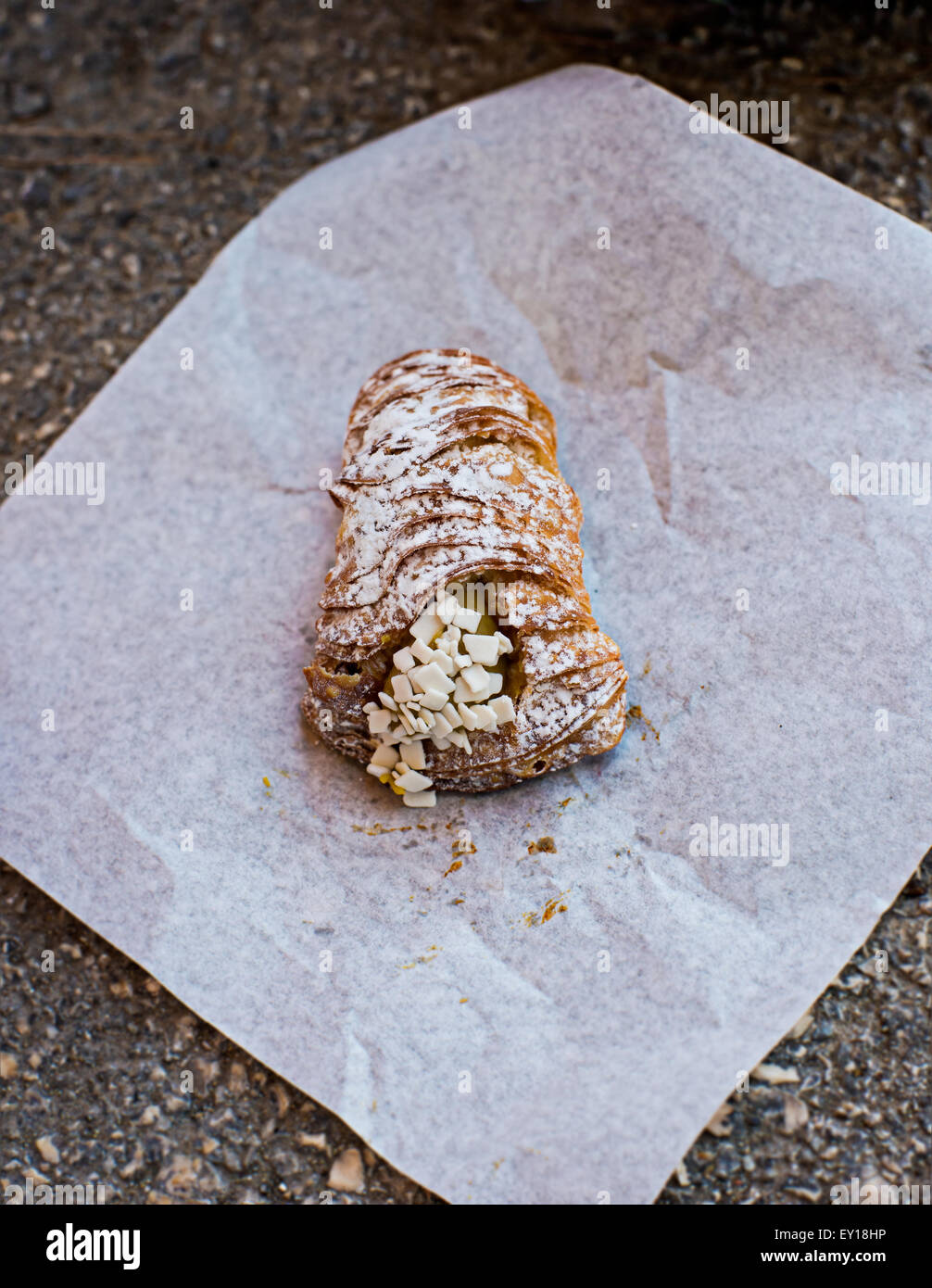 Sfogliatella, typische Kuchen aus Neapel, Italien. Italienische Kuchen. Stockfoto