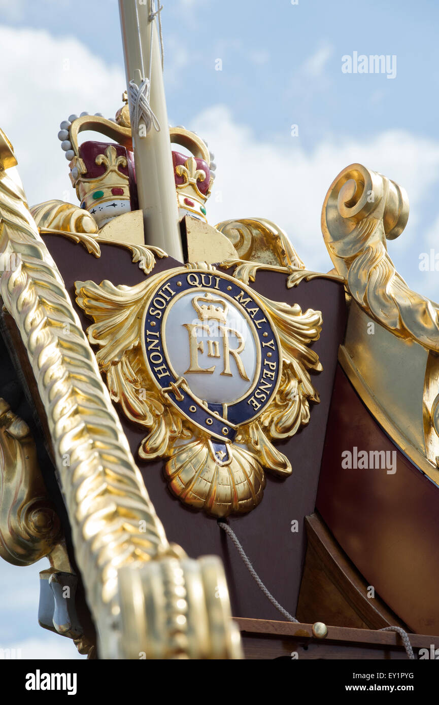 Der Königin Rowbarge Gloriana auf der Themse traditionellen Boot Festival, Fawley Wiesen, Henley On Thames, Oxfordshire, England Stockfoto