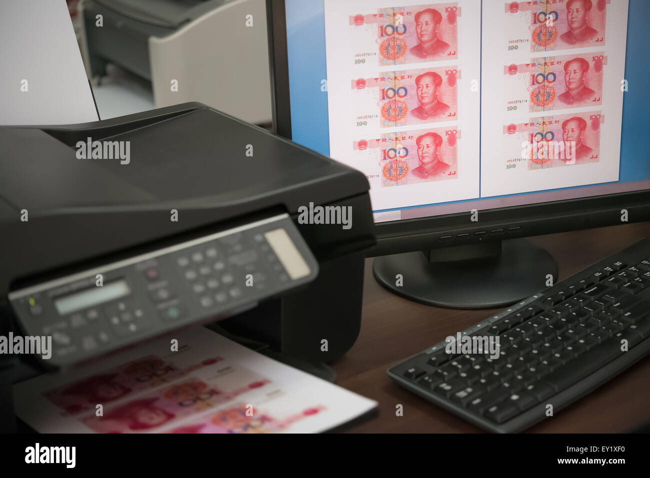 illegal drucken gefälschte RMB Papiergeld Stockfoto