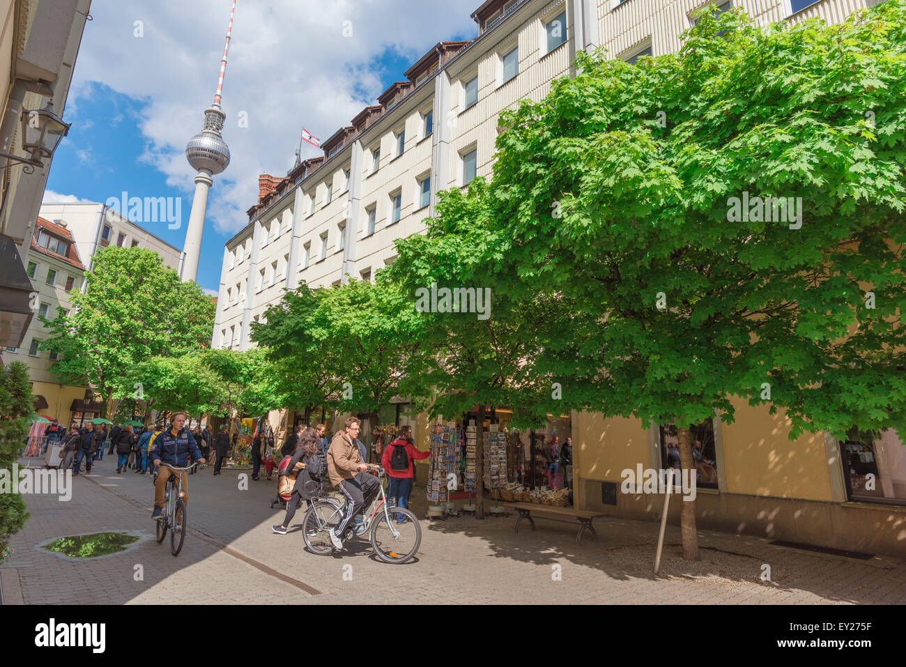 Berliner Altstadt Mit Blick Auf Das Nikolaiviertel In Berlin Ist Vor Allem Eine Rekonstruktion Des Ursprunglichen Historischen Altstadt 1944 Zerstort Wurde Deutschland Stockfotografie Alamy