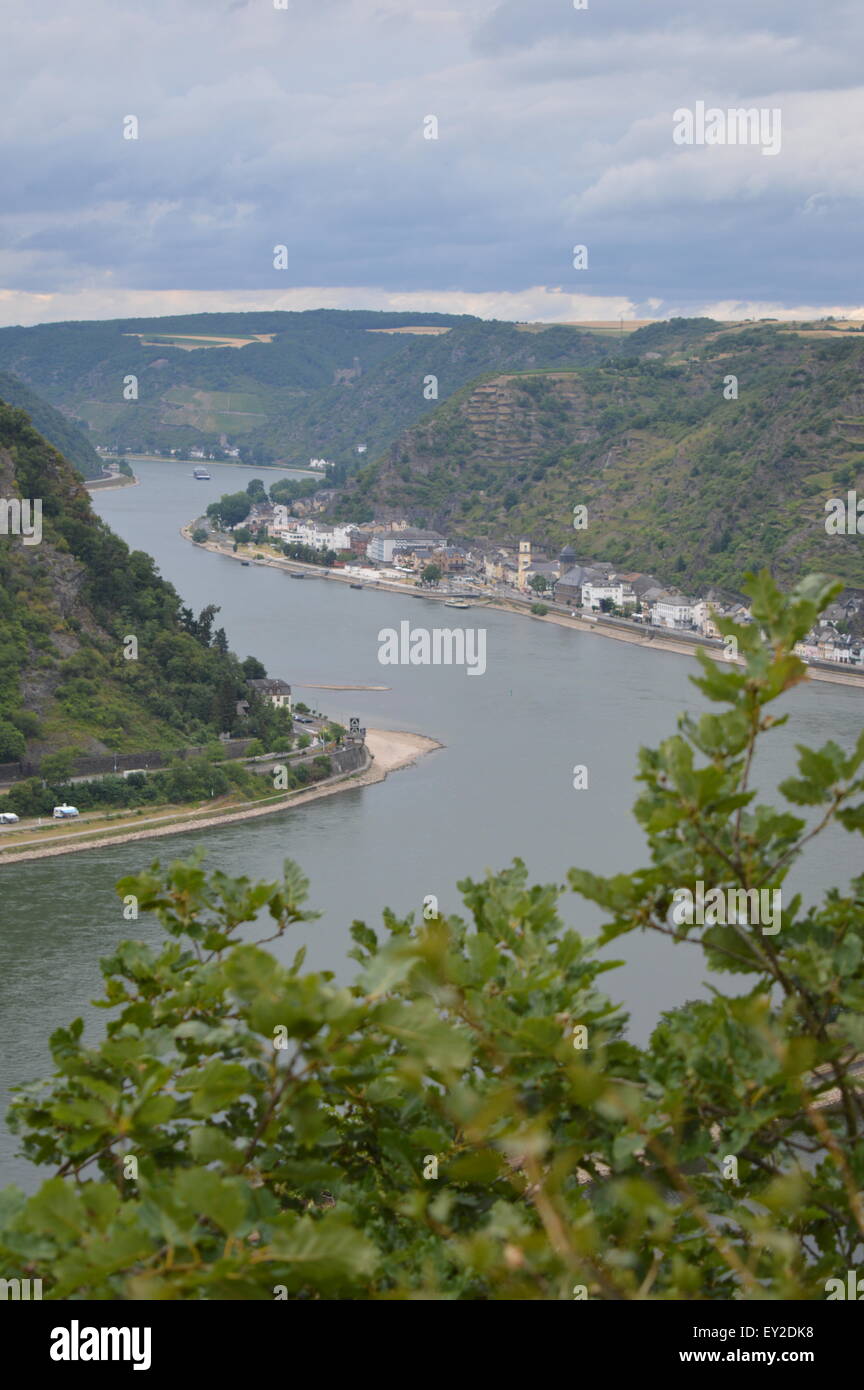 Blick vom berühmten Loreley-Felsen in Richtung St. Goarshausen Stockfoto