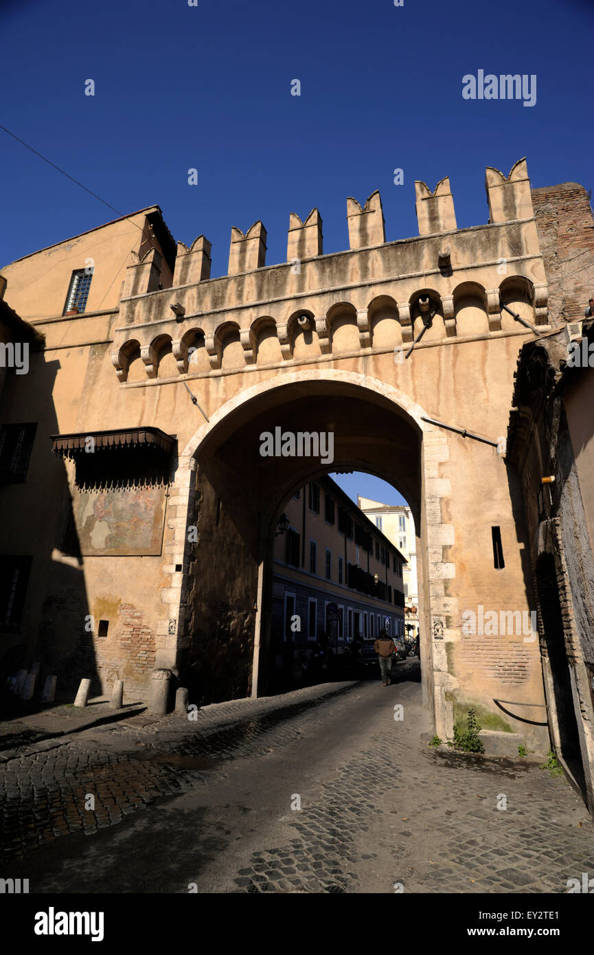 Italien, Rom, Trastevere, Porta Settimiana Stockfoto