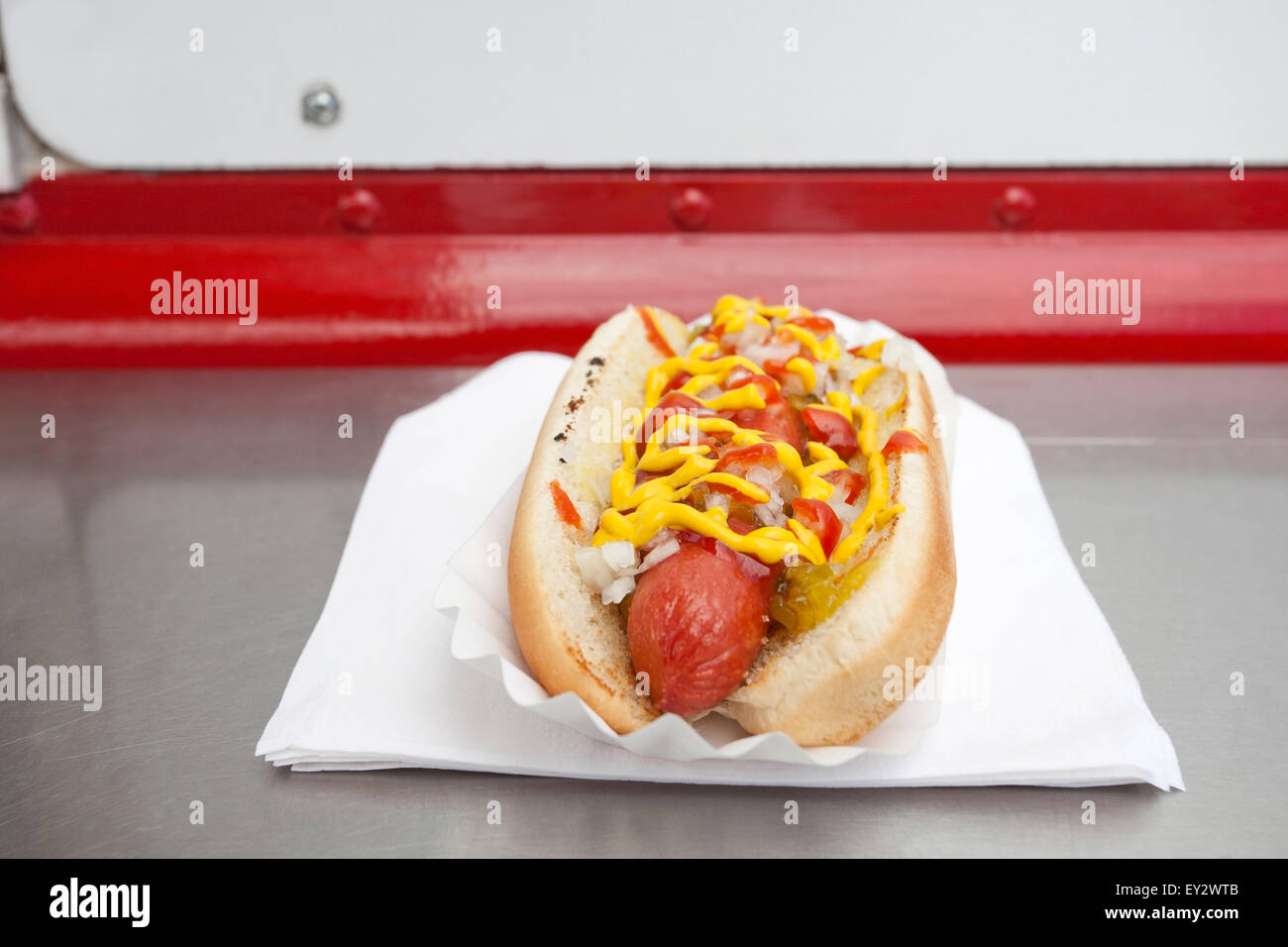 Alle amerikanischen Hotdog Stockfoto