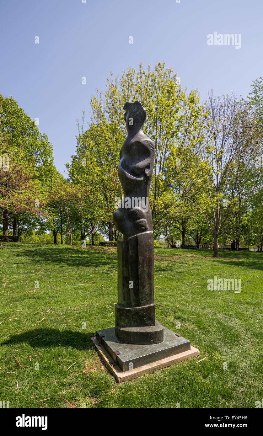 Aufrecht Motiv Nr. 9, 1979, Henry Moore, Nelson-Atkins Museum of Art, Kansas City, Missouri, USA Stockfoto