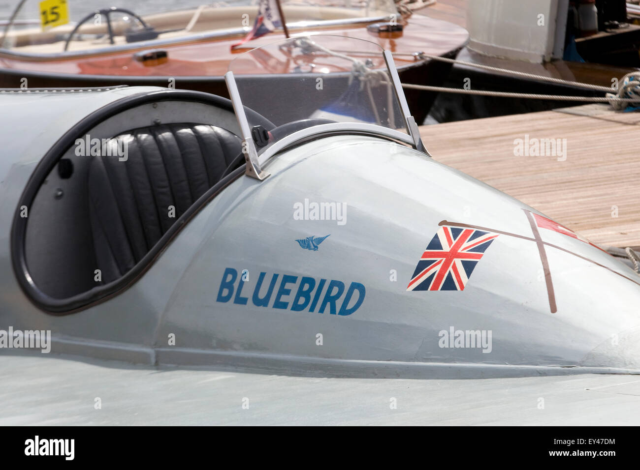 Original Bluebird K3 Wasser Geschwindigkeit Rekord Hydroplane Rennboot Henley traditionellen Boat Festival Stockfoto