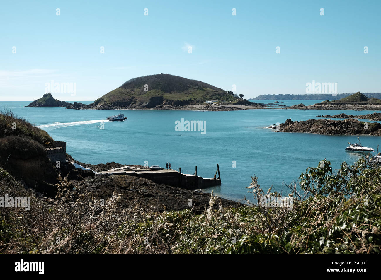 Herm Insel Guersey mit Blick auf Insel Jethou Stockfoto