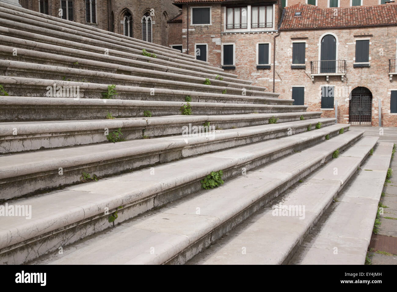 Schritte vor der Basilica di Santa Maria della Salute Church, Venedig, Italien Stockfoto