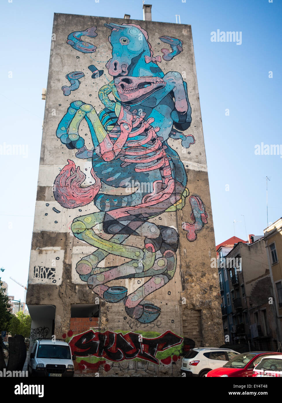 Graffitiwand in Lissabon-Straße Stockfoto