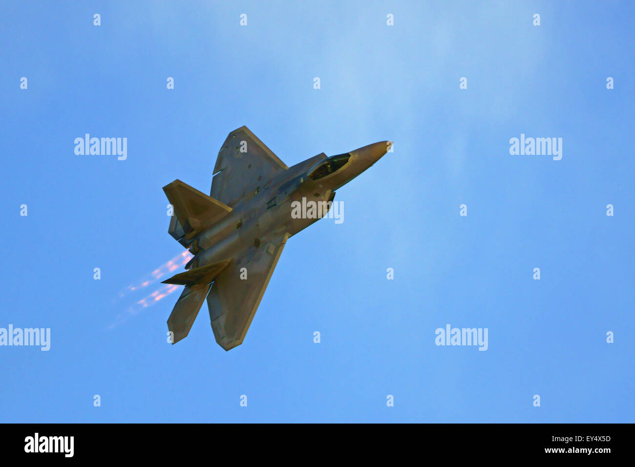 F-22 Raptor modernen Stealth-Kampfjet Flugzeug auf der 2015 Flugzeuge der Ruhm Air Show in Chino, Kalifornien Stockfoto