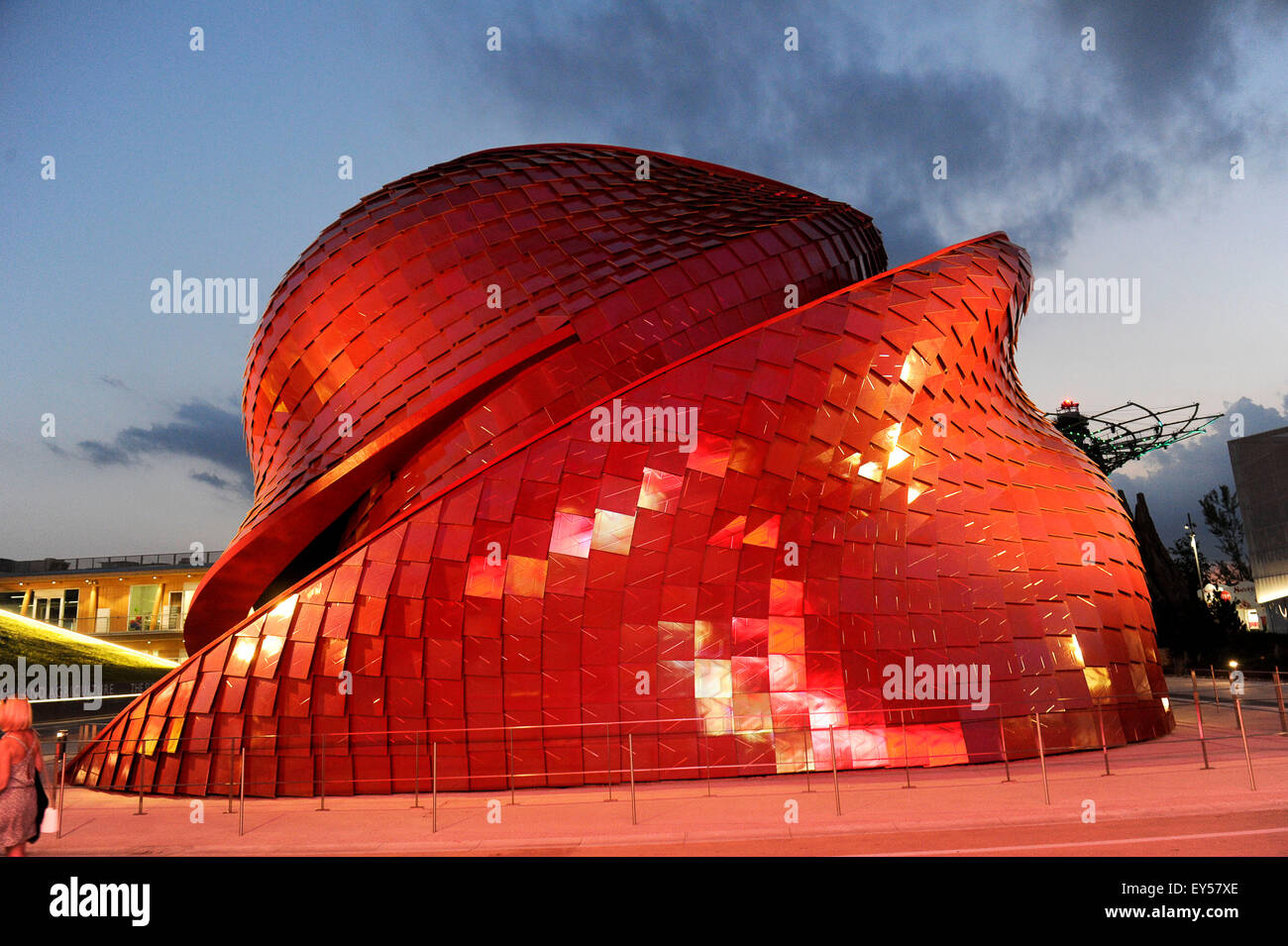 Italien Mailand Expo Pavillon Yanke im freien nachts 2015, Architektur, Gebäude, Stadt, bunten, Bau, Europa, europäische, Stockfoto