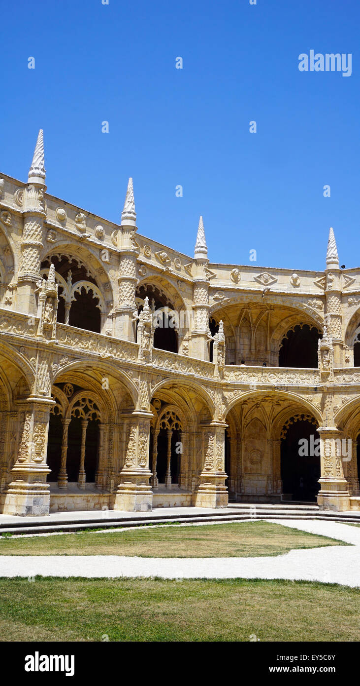 Hieronymus innere Architektur Lissabon Portugal vertikale Stockfoto