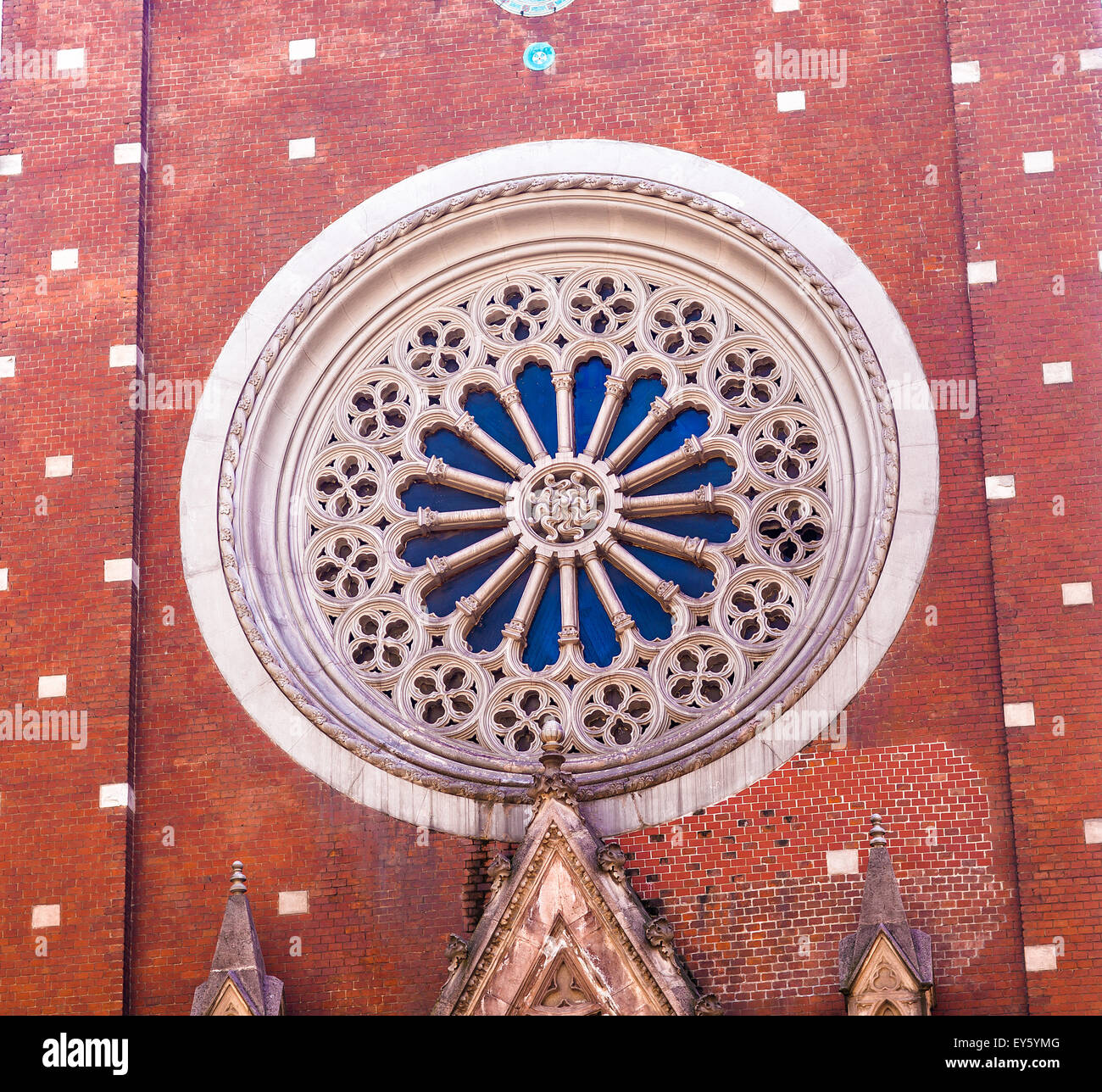 Kirche im gotischen Stil Stockfoto