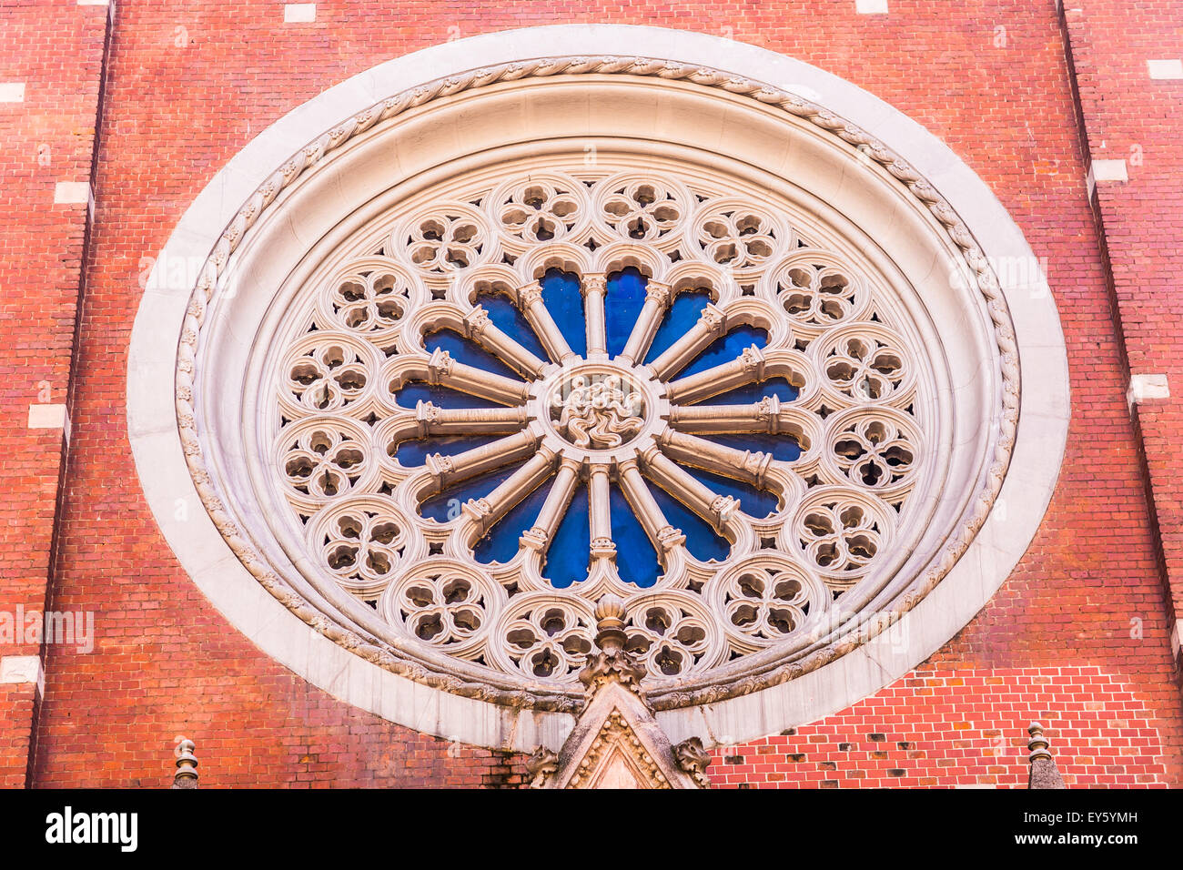 Kirche im gotischen Stil Stockfoto