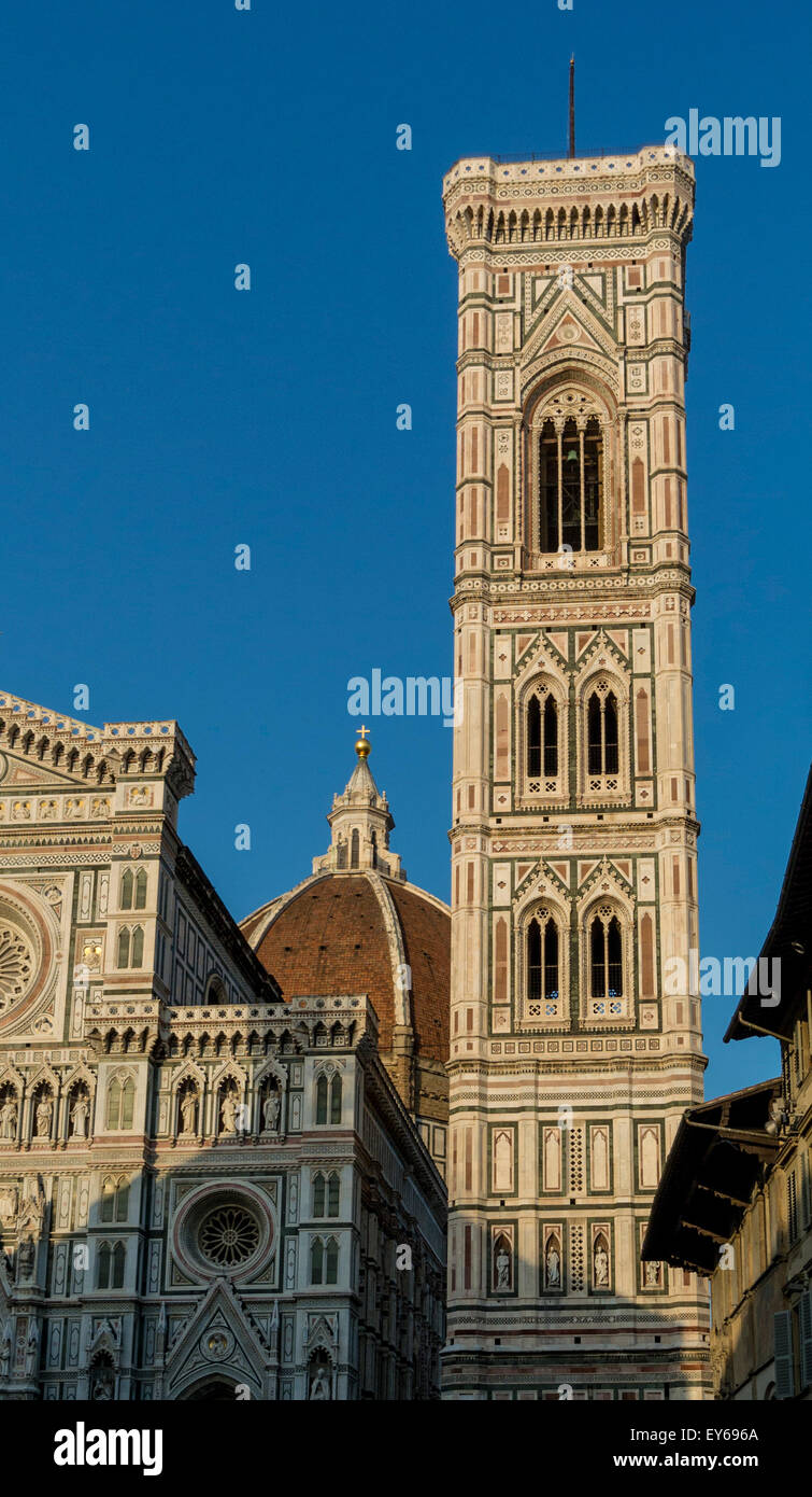 Giottos Campanile oder Glockenturm, Teil der Kathedrale von Florenz oder des duomo. Florenz, Italien. Stockfoto