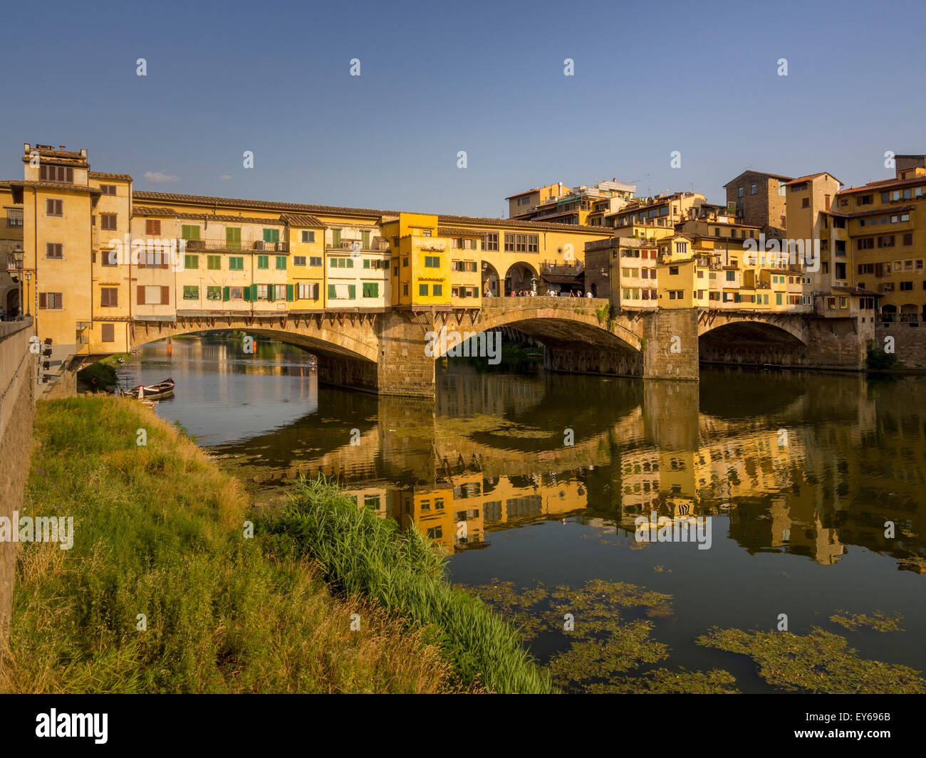 Ponte Vecchio und dem Fluss Arno. Florenz, Italien. Stockfoto