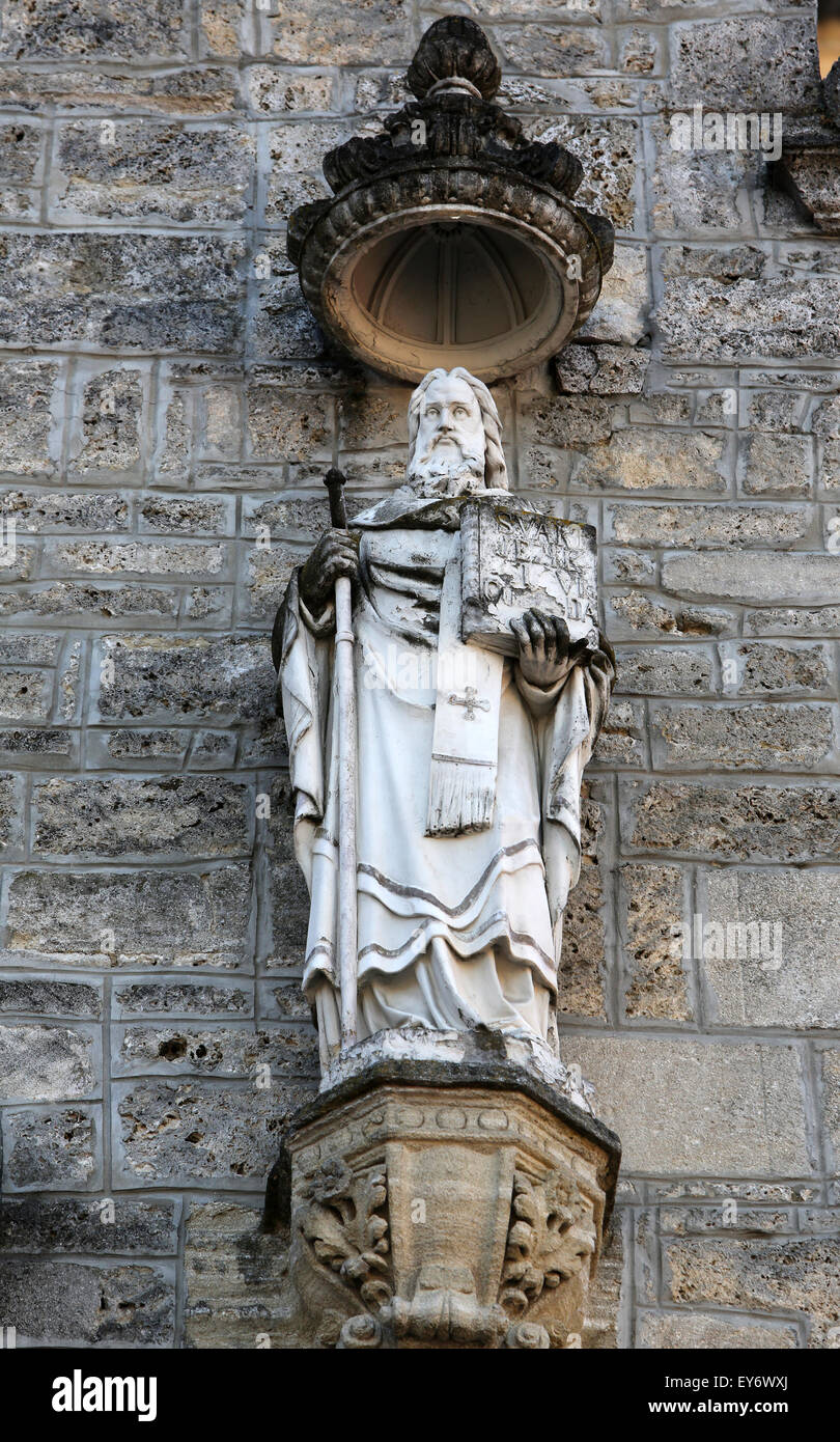 Statue des Heiligen, Basilika Mariä Himmelfahrt der Jungfrau Maria in Marija Bistrica, Kroatien, am 26. Oktober 2013 Stockfoto