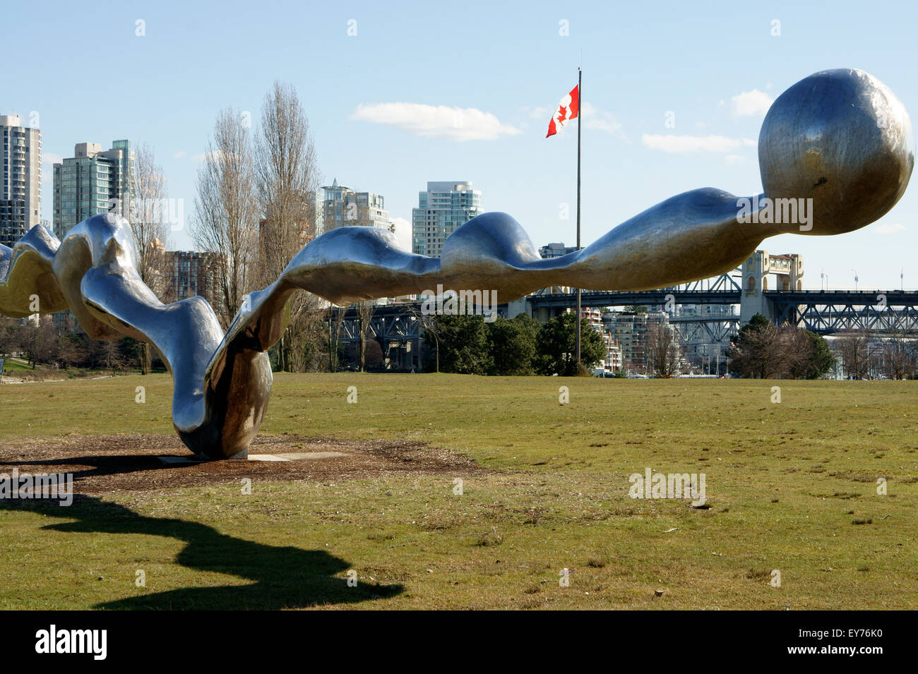 Gefrierpunkt Wasser Edelstahl Skulptur von Jun Ren, Vanier Park, Vancouver, BC, Kanada Stockfoto