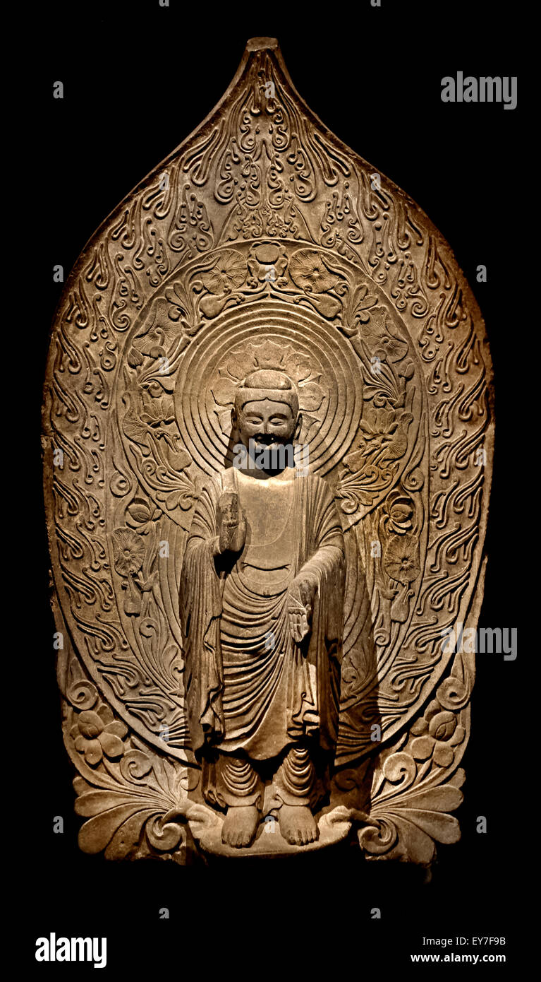 Buddha Stein nördlichen Qi Ad 550-577 Shanghai Museum alter chinesischer Kunst China (der nördlichen Qi einer der nördlichen Dynastien der chinesischen Geschichte) und beherrschten Nordchinas von 550 bis 577 Stockfoto Buddha Stein nördlichen Qi Ad 550-577 Shanghai Museum alter chinesischer Kunst China (der nördlichen Qi einer der nördlichen Dynastien der chinesischen Geschichte) und beherrschten Nordchinas von 550 bis 577 Stockfoto