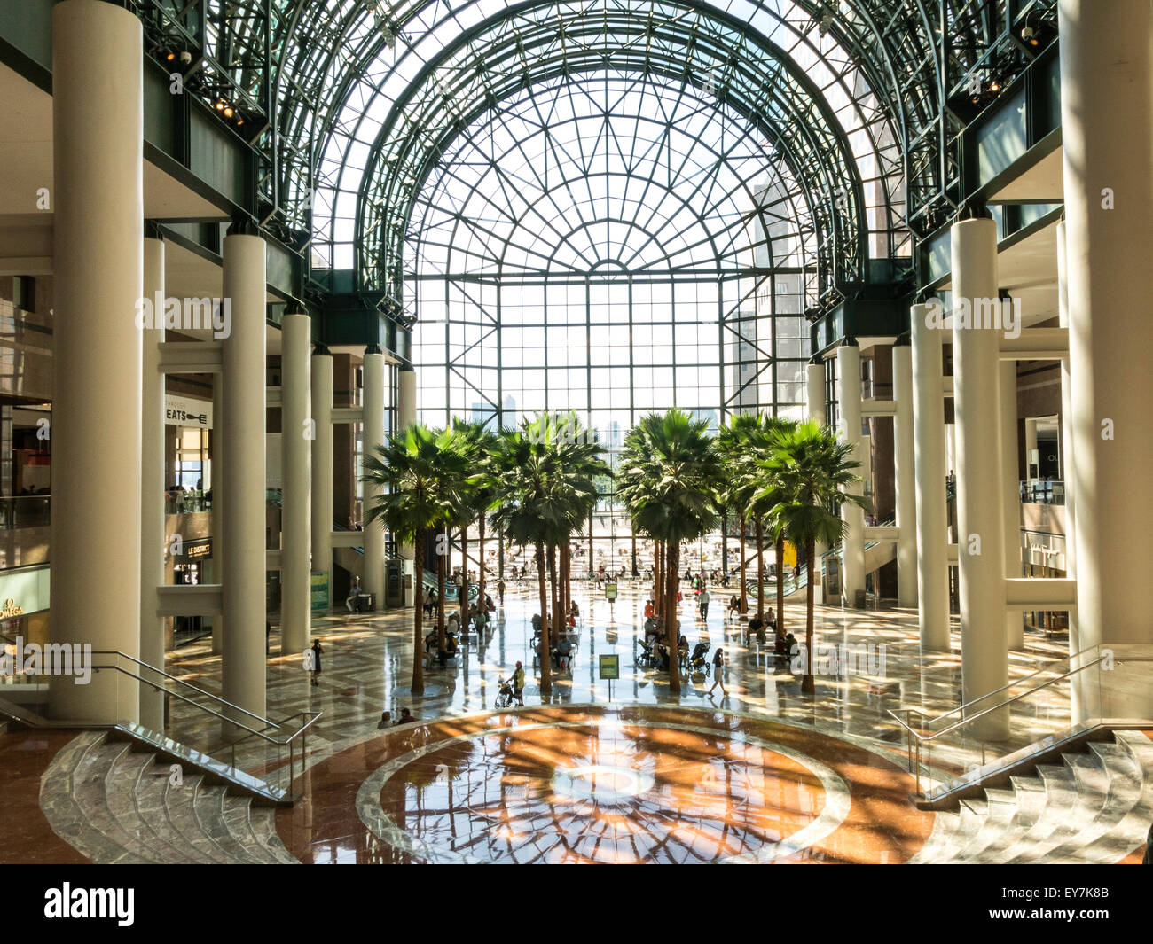 Das Wintergarten-Atrium, Brookfield Place in Battery Park City, NYC ...