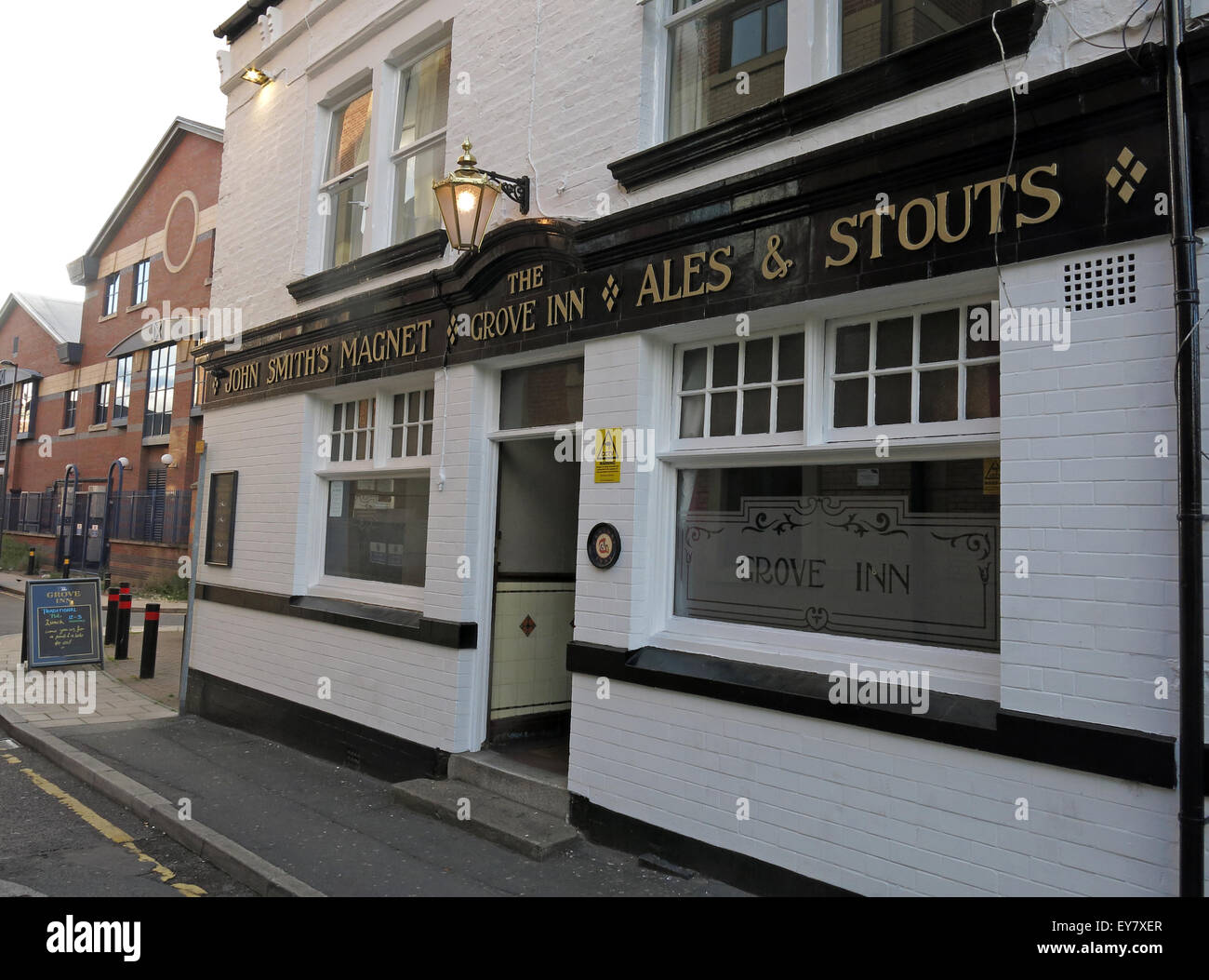 Grove Inn Pub, Back Row, Leeds, West Yorkshire, England, UK Stockfoto
