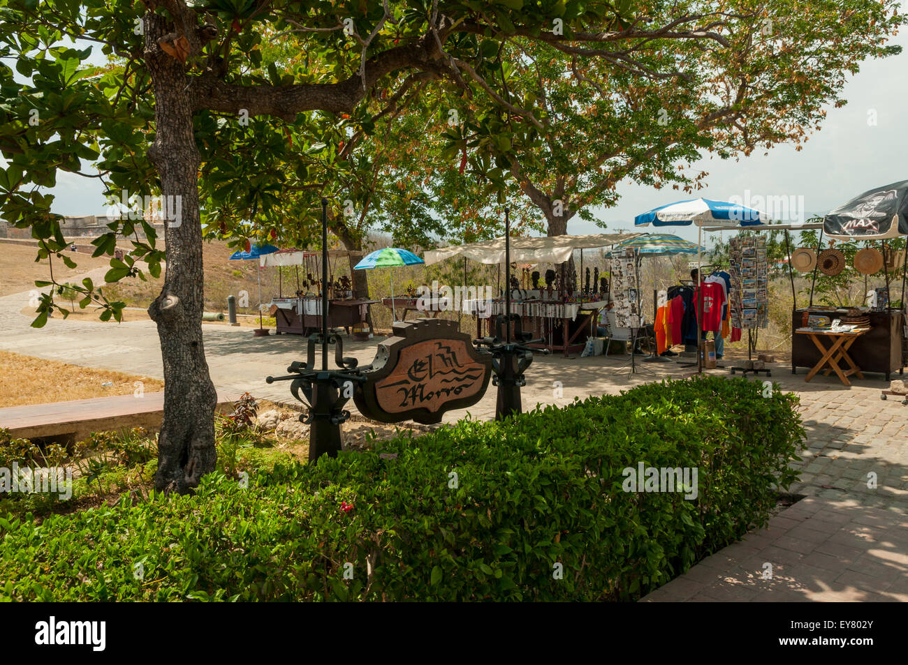 Souvenirstände auf El Morro, Santiago De Cuba, Kuba Stockfoto