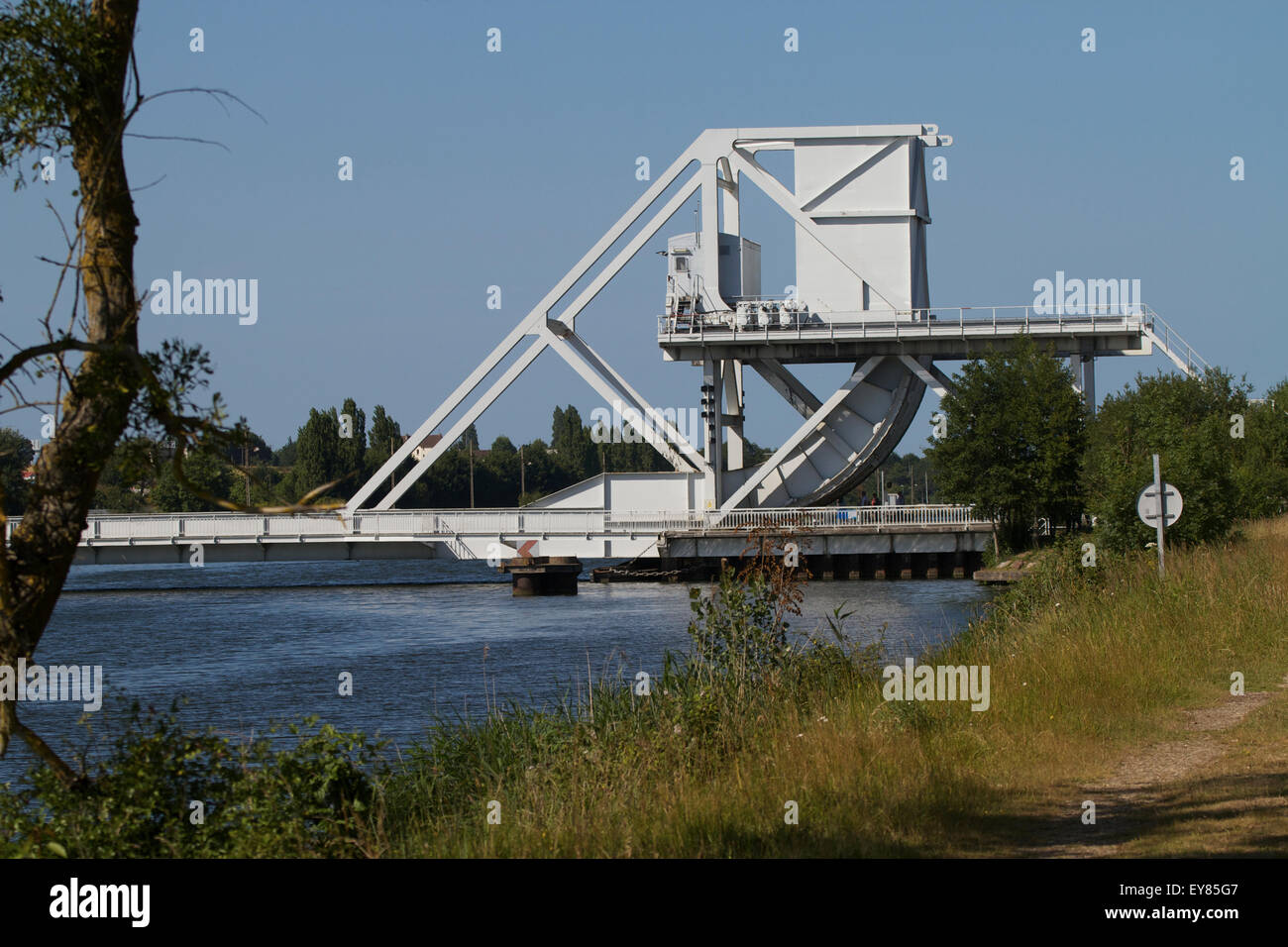 Die bestehende Pegasus-Brücke-Brücke über den Caen-Kanal. Frankreich Stockfoto