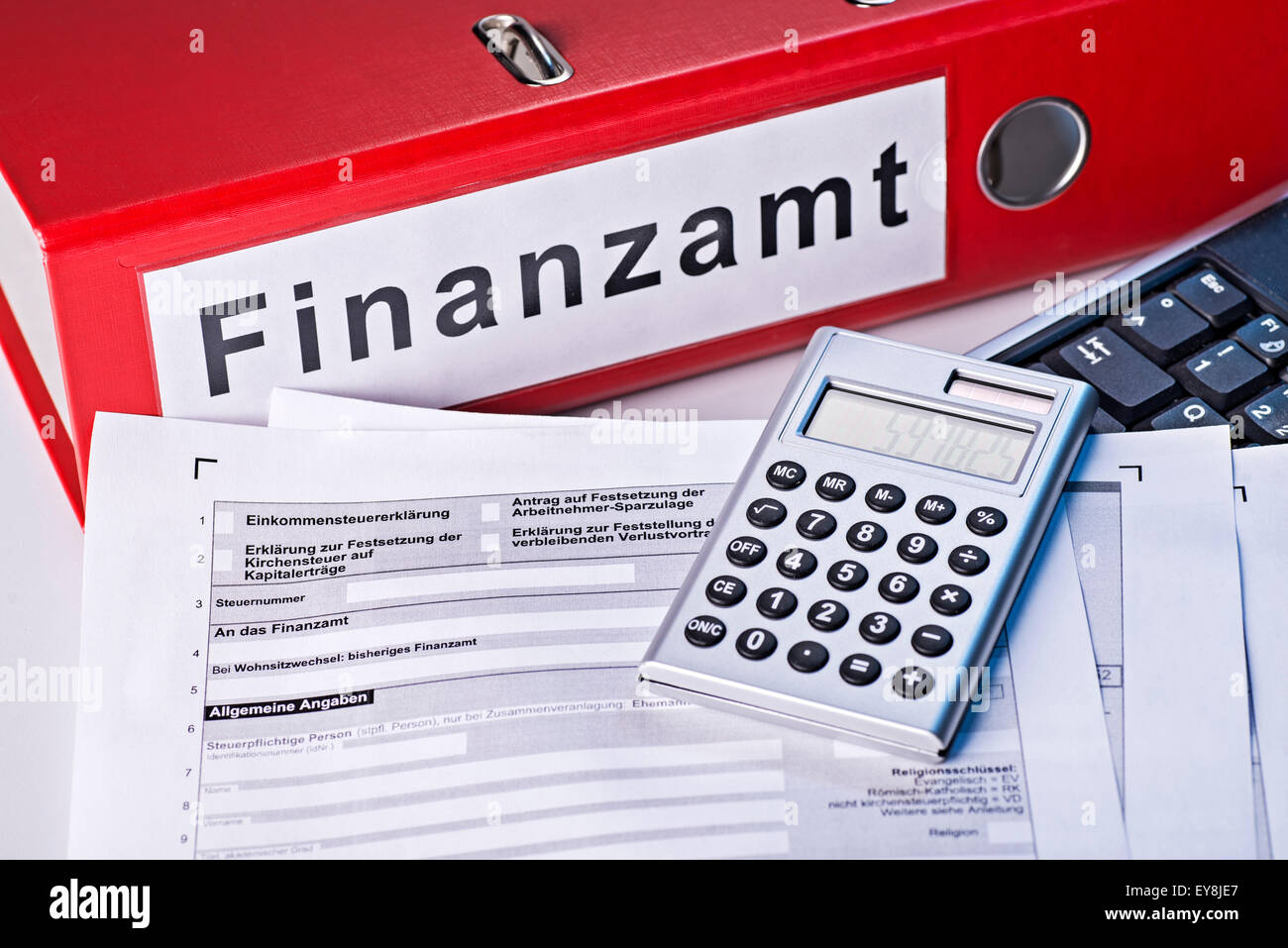 Vorbereitung der Steuererklärung Stockfoto