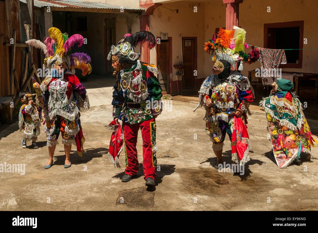 Maya-Tanzgruppe, Chichicastenango, Guatemala Stockfoto