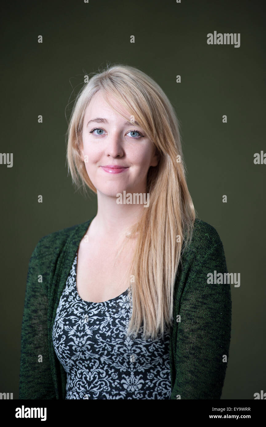 Journalist Holly Baxter, die an das Edinburgh International Book Festival. Stockfoto