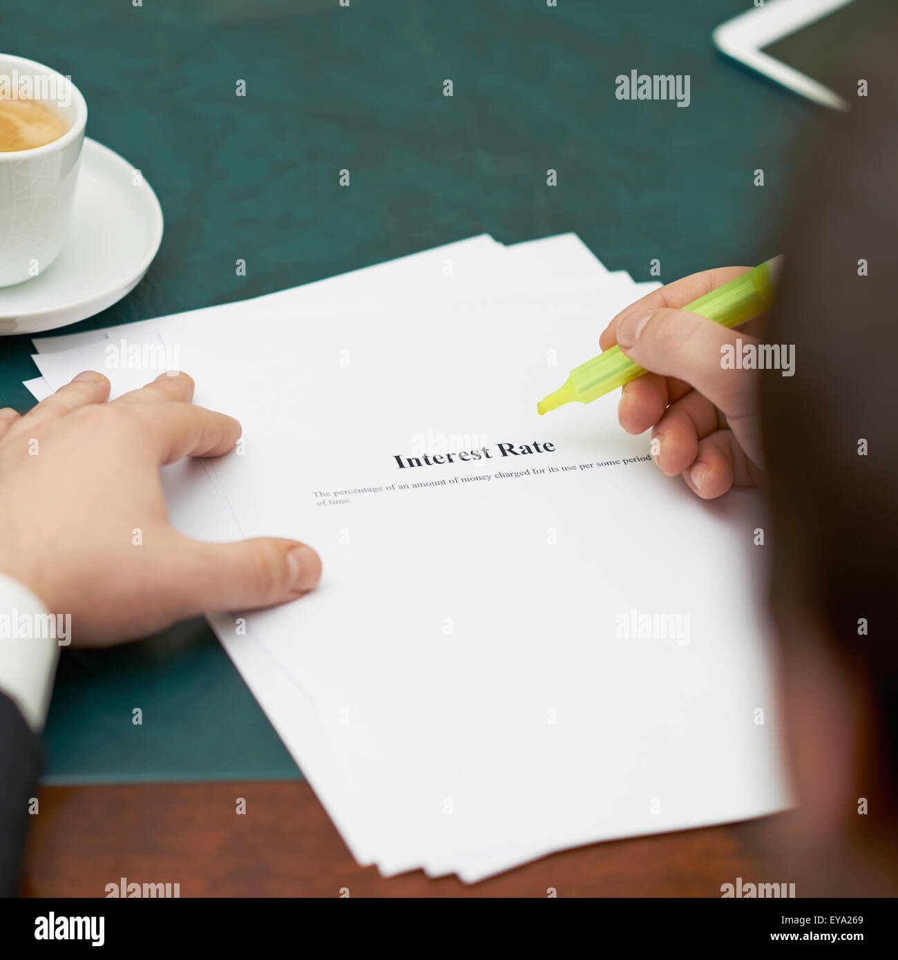 Markieren von Wörtern in eine Zinssatz-definition Stockfoto