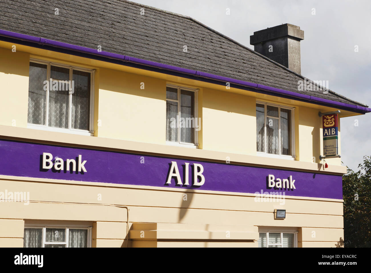 Filiale der Aib Bank; Ballydehob County Cork, Irland Stockfoto