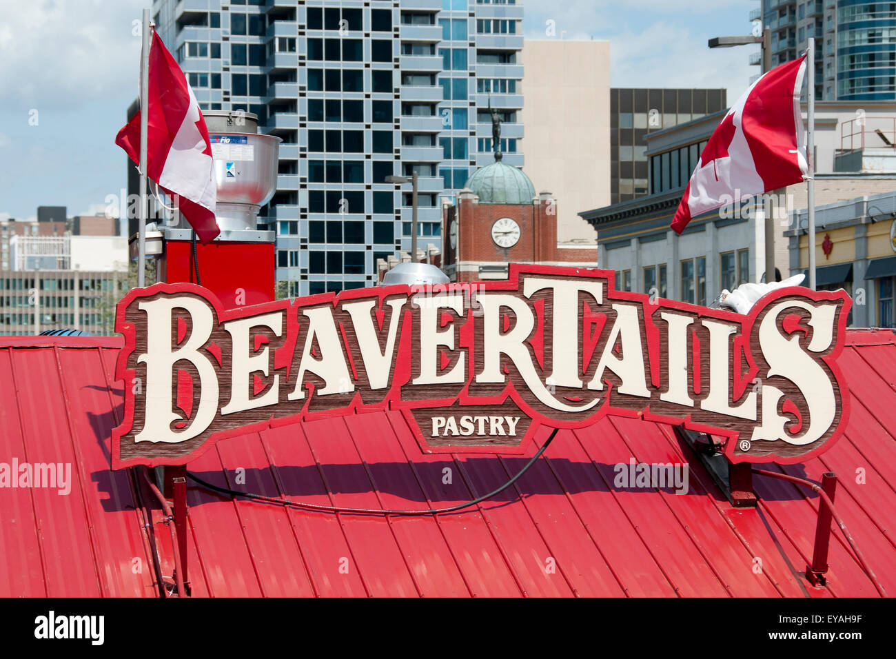 BeaverTails ist eine kanadische Marke Verkauf eine gebratener Teig Gebäck, die aussieht wie ein Biberschwanz Stockfoto