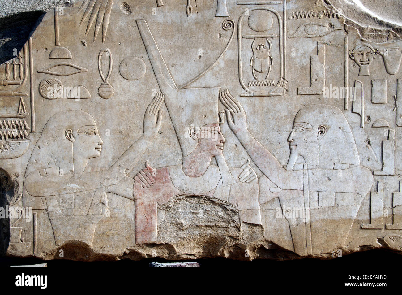 Karnak, Luxor, Ägypten. Tempel von Karnak Heiligen Gott Amon: der Pharao Tutmosis II Stockfoto