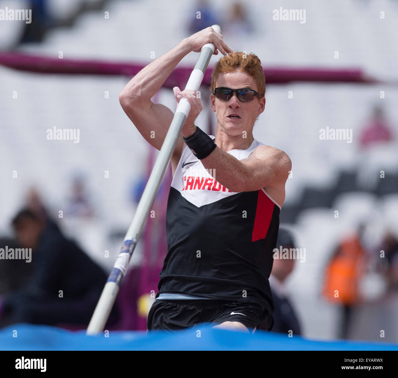 25.07.2015.Queen Elizabeth Olympic Park, London, England. Sainsburys Jubiläumsspiele. Shawn Barber (CAN) während der Mens Stabhochsprung. Stockfoto