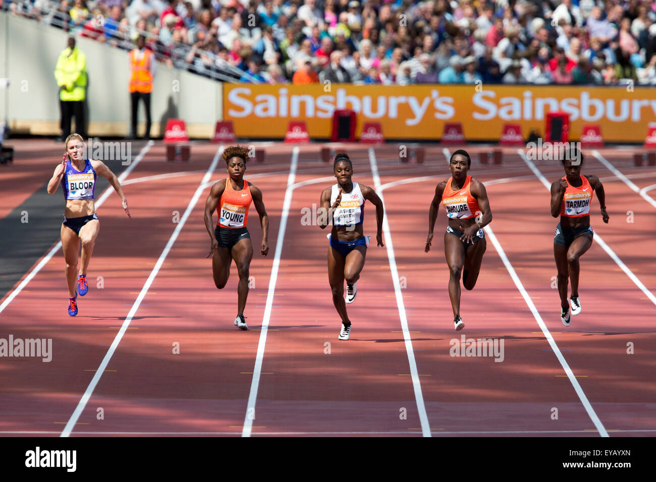 London, UK. 25. Juli 2015. Damen 100m Hitze 1 Dina ASHER-SMITH, Diamond League Sainsbury Jubiläumsspiele, Queen Elizabeth Olympic Park, Stratford, London, UK. Bildnachweis: Simon Balson/Alamy Live-Nachrichten Stockfoto