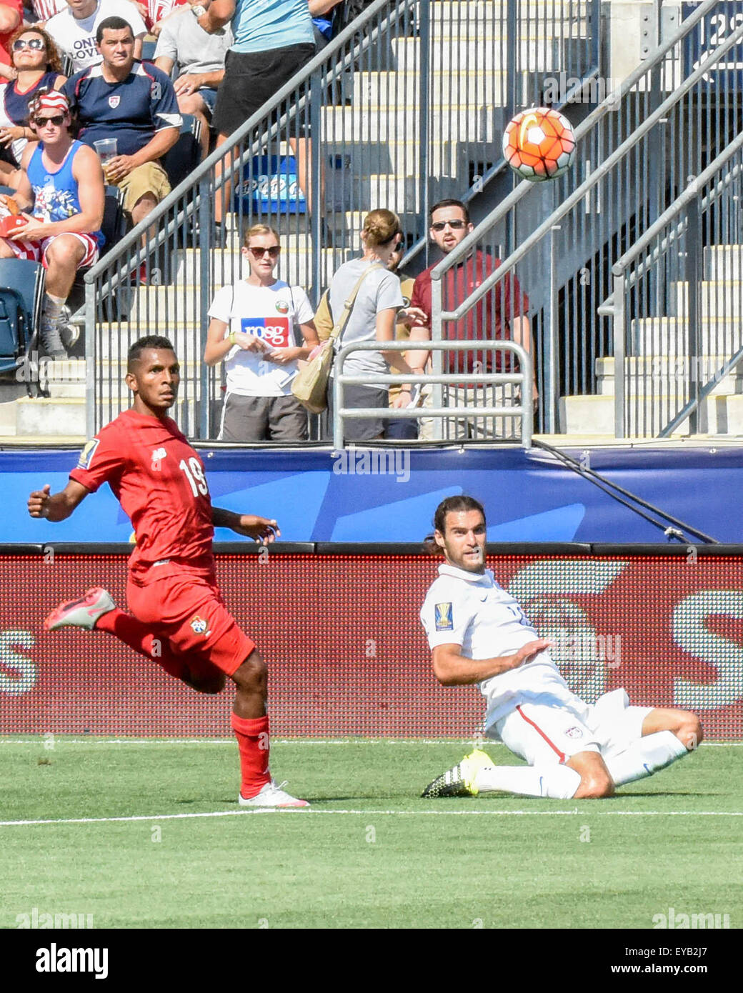 Panamasche Fußballmannschaft besiegt die Usa Mens Fussballnationalmannschaft auf Penalty Kicks in der dritten Platz Spiel des CONCACAF Gold Cup | Professional Soccer/Football spieler Showcase Athletik und konkurrierende Antrieb auf dem Spielfeld in Chester, Pennsylvania | Amerikanische Athleten/USMNT konkurrieren und verlieren im WM-Tune-up | Stockfoto