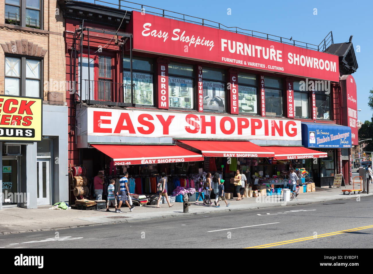 Easy Shopping Möbelhaus in Washington Heights-Abschnitt von New York City. Stockfoto