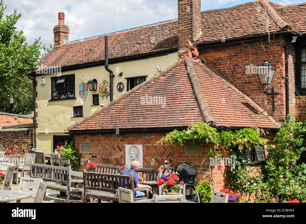 Die Royal Standard von England Pub, vierzig grün, Beaconsfield, Buckinghamshire UK ist die älteste Freehouse in England. Stockfoto