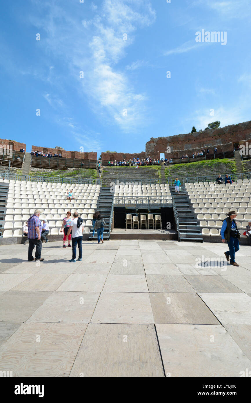 Das griechische Theater oder das Teatro Greco in Taormina, Sizilien. Stockfoto