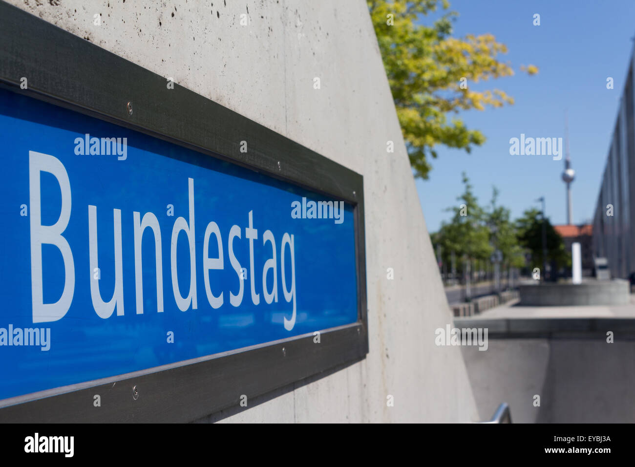 Bundestag - Bahnhof in der Nähe von Bundeskanzleramt, Reichstag Stockfoto