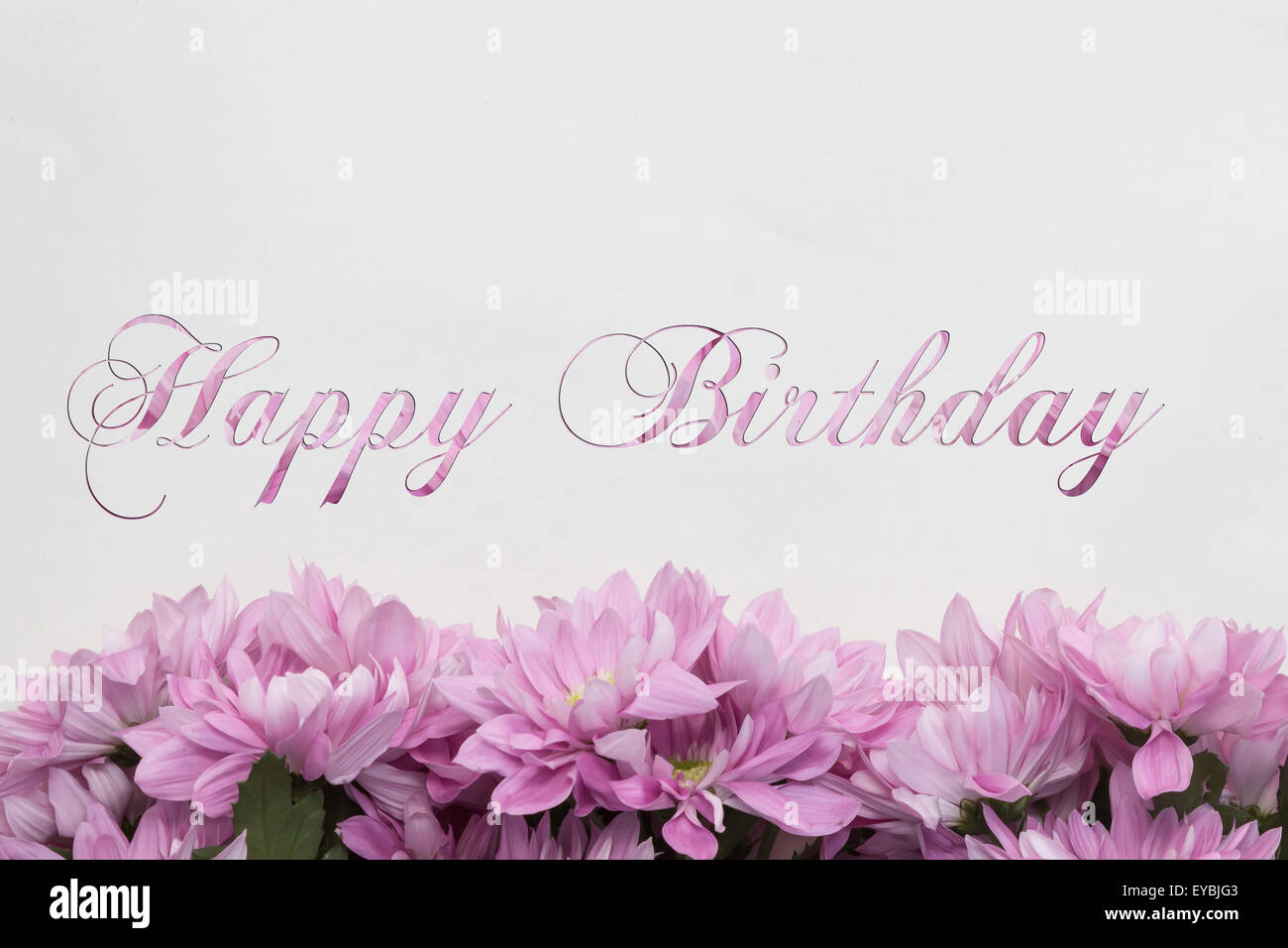 Alles Gute zum Geburtstag Grußkarte mit Blumen und schönen Handschrift Stockfoto