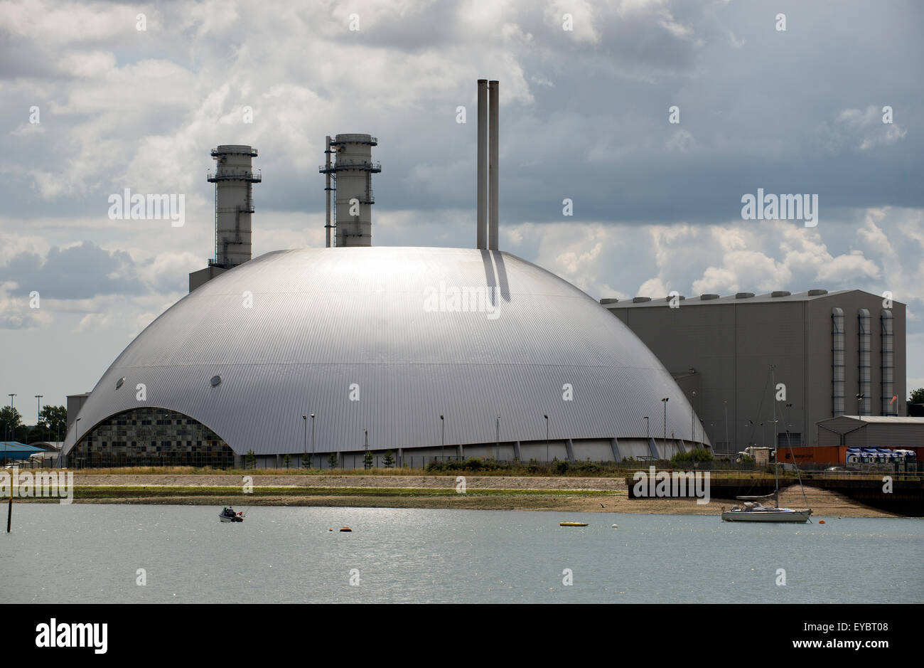 Marchwood Power Station und Energie Verwertungsanlage auf Southampton Wasser England UK Stockfoto