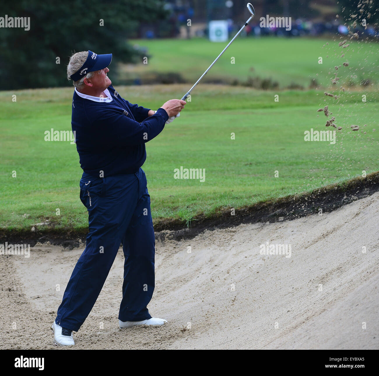 Sunningdale, Berkshire, UK. 26. Juli 2015. Seniors Open Golfturnier Runde 4. Colin Montgomerie (ENG) aus dem Bunker Credit abspielt: Action Plus Sport/Alamy Live News Stockfoto
