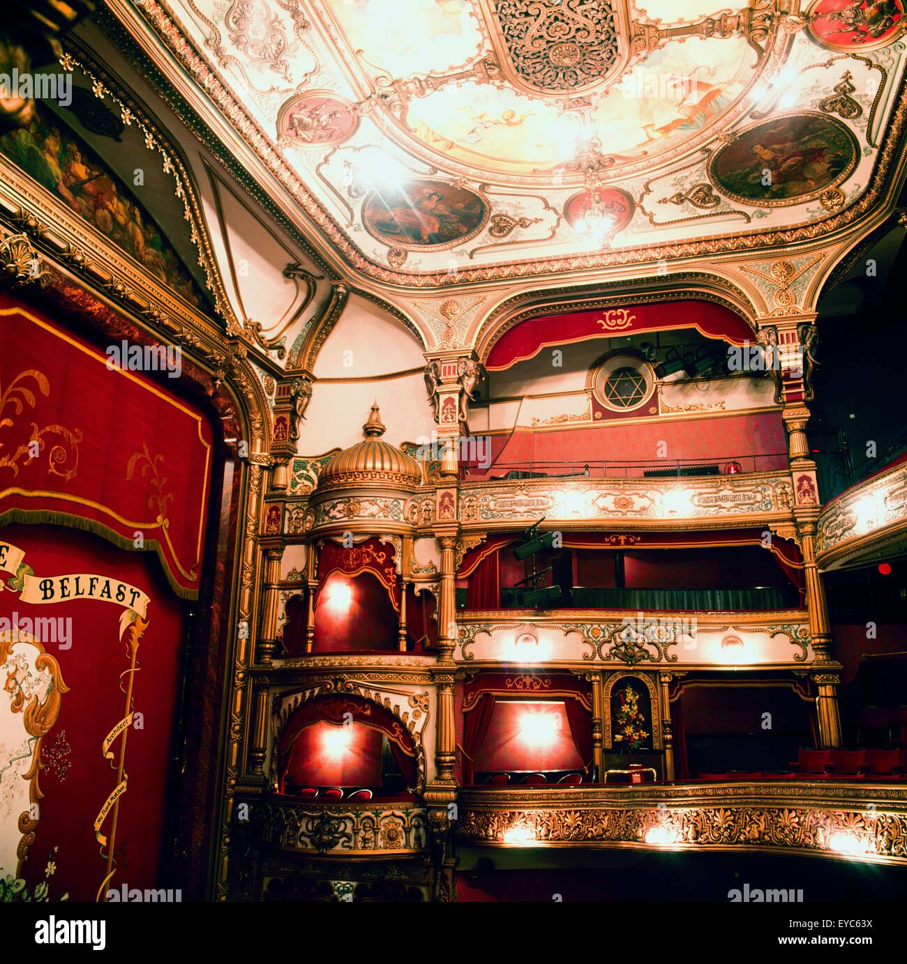 Grand Opera House Belfast, Nordirland; Oper von Frank Matcham entworfen und öffnete im Jahre 1895 Stockfoto