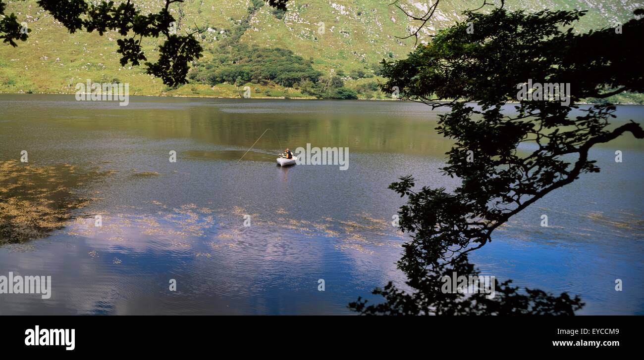 Angeln, Lough Beagh, Glenveagh Nationalpark, Co. Donegal, Irland Stockfoto