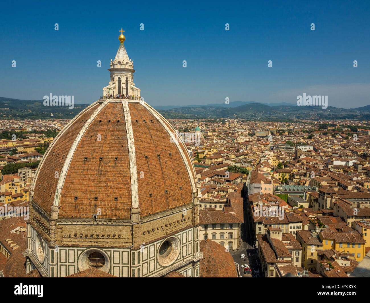 Die Kathedrale von Florenz oder die Kuppel des Doms wurden von Filippo Brunelleschi entworfen. Florenz, Italien. Stockfoto