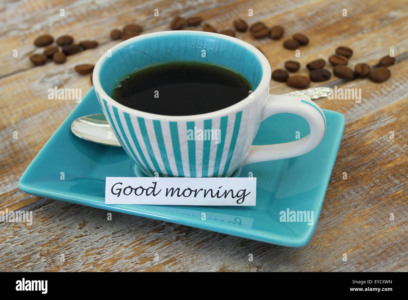 Guten Morgen Karte mit Tasse Kaffee auf rustikalen Holz Stockfoto