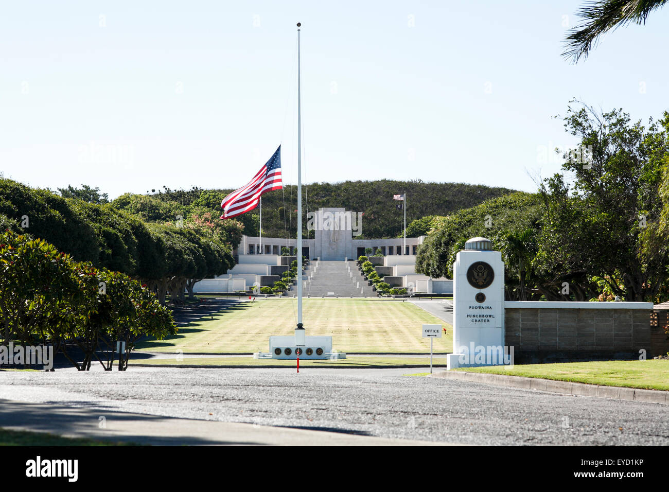 Honolulu, Hawaii, USA. 24. Juli 2015. Eingang zum National Memorial Cemetery of the Pacific (Punchbowl Cemetery), Hawaii. Stockfoto